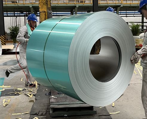 0.40mm Zielony AFP Galvalume Steel GL Kamienne płytki pokryte dachami willi 55% Alucynkowe płyty dachowe ze stali DX51D ASTM A792M S280GD