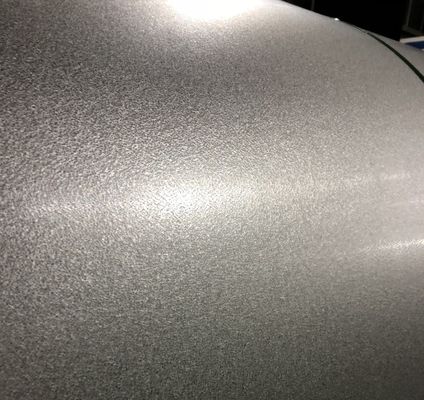 Minimalny regularny spangle 0,47×1200 Galvalume Steel Coil 55% Aluminium Zinc Coated Steel Coil dla fal z metalu falistego