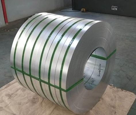 GI Lekkie stalowe domy Materiały stalowe Purlin C-Profile Galwanizowane stalowe cewki szczeliny Spangle Stripy stalowe SGC570 G550 SPCC